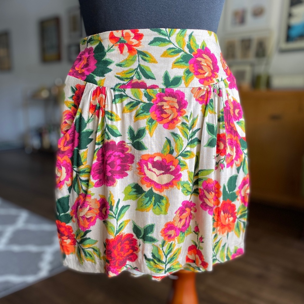 Vintage Floral Print Tulip Skirt w/ Pockets